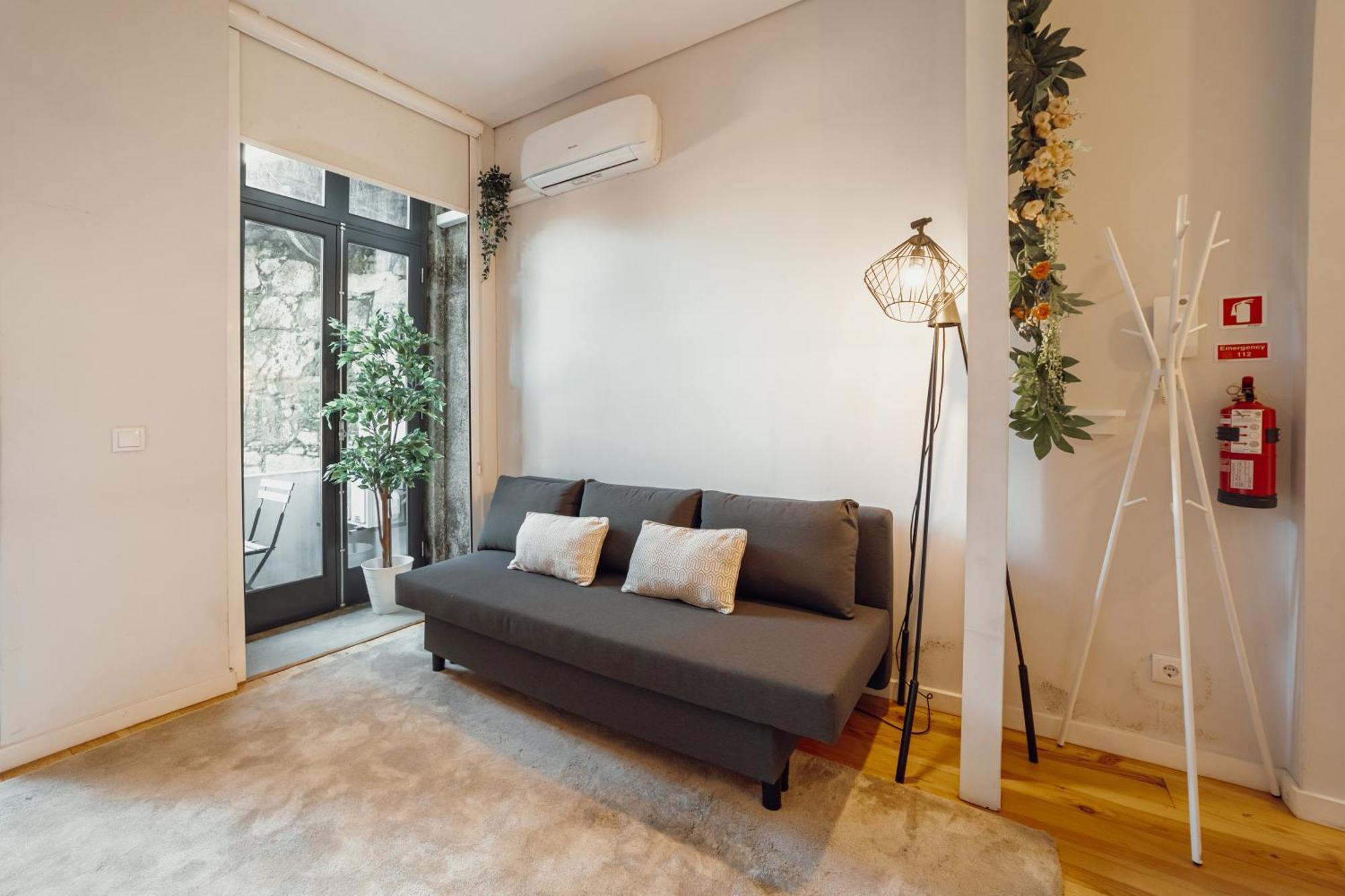 Luminous Apartment In The Heart Of Porto Exterior photo